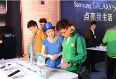 �г���³���ŶԾ�  ����GALAXY S